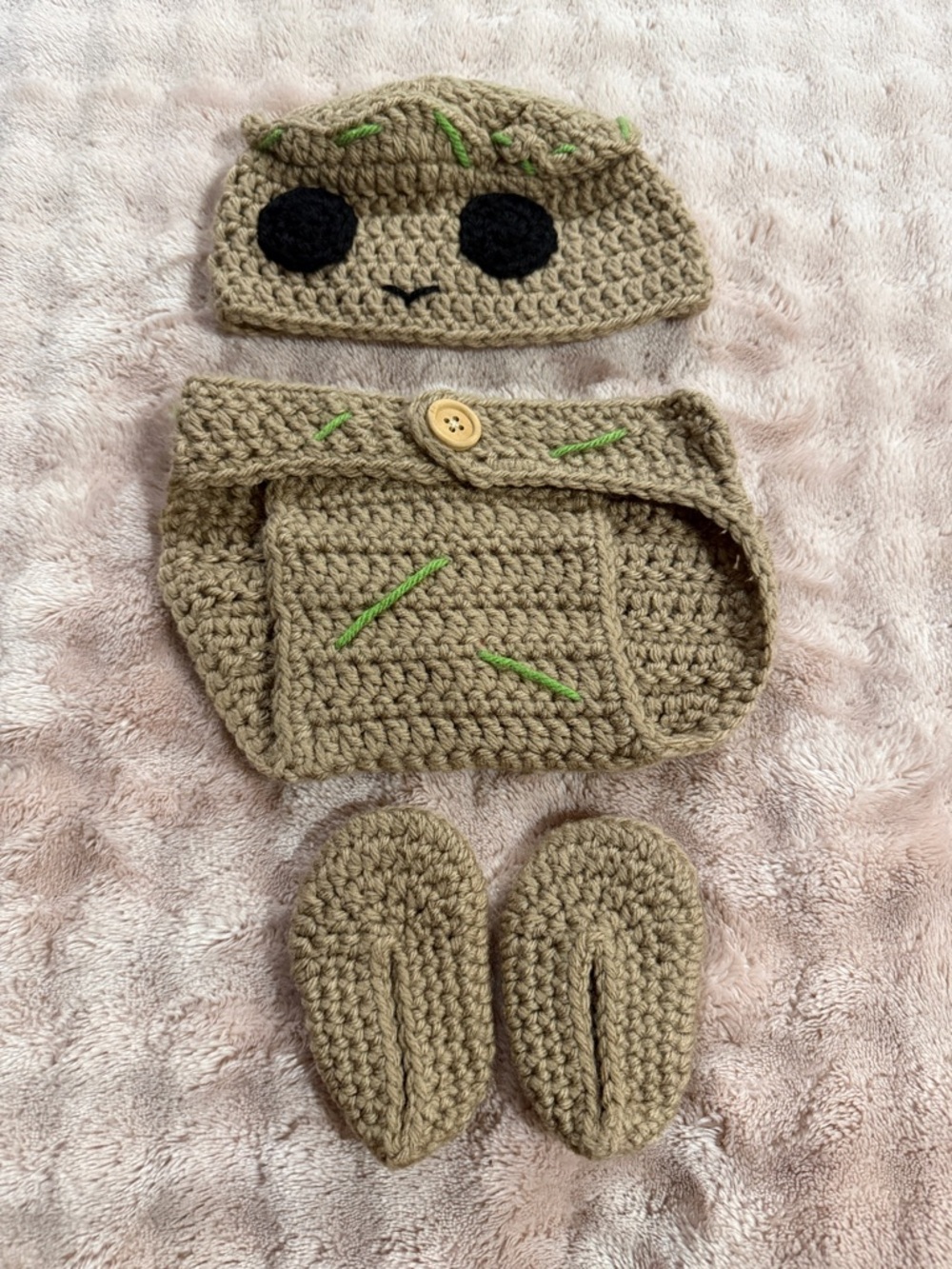 Crochet Groot baby set ,